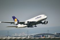 Lufthansa will mehr Pilotinnen und lockt mit ordentlichen Gehältern