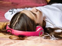 Diese 8 Blogs und Podcasts helfen dir, mehr Geld zu machen!