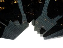 BlackRock: Spannende Doku über den geheimnisvollen Finanzkonzern