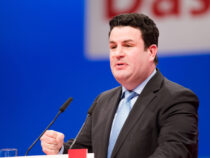 Arbeitsminister Heil für Aufstockung des Kurzarbeitergeldes bis März 2022, Keine Haribo-Produkte mehr bei Lidl, Deutsche investieren mehr in Aktien