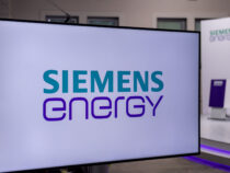 Siemens Energy steigt in DAX auf, Corona-Schnelltests beim Discounter, Lufthansa mit Rekordverlust
