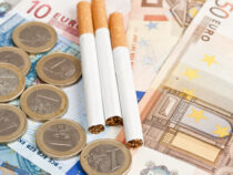 Rauchen wird teurer, Gebrauchte Elektroautos werden günstiger, Frachter im Suezkanal bleiben stehen