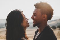 Klare Kommunikation spart viel Stress & Geld beim Dating