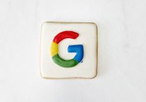 Stärkere Regulierung für Google und Co., Unternehmen verschieben Investitionen, Fachkräftemangel