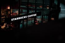 EU verliert an biologischer Vielfalt, Starbucks zieht sich aus Russland zurück, Dürre in Europa