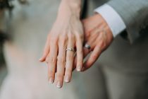Kostenfalle Ehe: Wie man sein Vermögen richtig schützt
