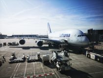 Dax erholt sich, Lufthansa streicht noch mehr Flüge, Kürzung von Fördertopf für Langzeitarbeitslose?