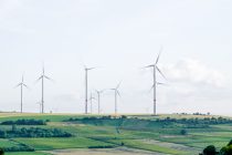 Windkraft-Ausbau zieht an, Zahl der Fernpendler steigt, Heizkosten könnten steigen