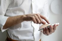 Kursrutsch an den Börsen, Sozialhilfeausgaben steigen um fast 20 Prozent, Dienst nach Vorschrift