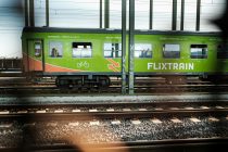 Pkw-Dichte in Deutschland nimmt zu, Mehr Regionalverbindungen bei Flix, Dax fällt wieder