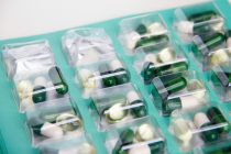Medikamenten-Lieferengpässe, Dax bleibt stabil, Deutschland spart beim Heizen