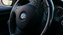 BMW-Gewinn bricht ein, Dow Jones mit Rekordhoch, Heizkosten ordentlich gestiegen