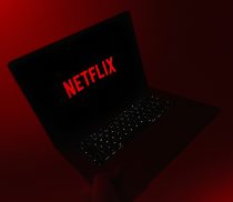 Siemens mit Rekordgewinn, Werbegeschäft bei Netflix boomt, Ärzte fordern mehr Geld