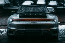 Weniger Dividende bei Porsche SE, Fitnessstudios boomen, Weniger Darmkrebs-Tote in Deutschland